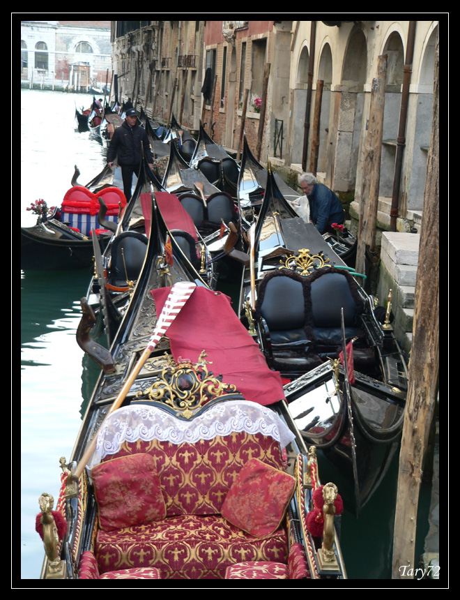 La marcia delle gondole