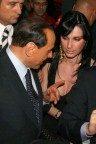 Berlusconi provolone... Berlusconi provolone...