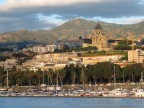 Vista di Messina dal traghetto. Graditi i vostri suggerimenti e le vostre critiche...
Grazie,
Domenico