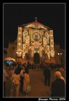 Chiesa con luminaria Chiesa con luminaria