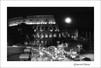 La luna sul colosseo La luna sul colosseo