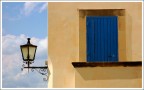 lampione e finestra lampione e finestra