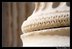 La base di una colonna ionica dell'eretteo, il piccolo tempio vicino al  Partenone, Atene.