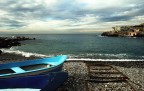 Genova, piccola spiaggia dove i pescatori ricoverano le loro barche