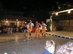 O noi o ti ....... annoi