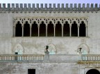 [nikon775] - la loggia in stile gotico-veneziano del castello di donnafugata