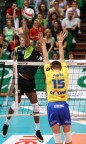 Volley: Hernandez in attacco Volley: Hernandez in attacco
