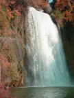 vi mostro il mio paese arricchito da una bellissima cascata di 27m nel centro storico