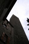 una delle torri di viterbo una delle torri di viterbo
