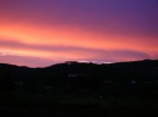 chi l'ha vista mi ha dato un commento unanime: bel tramonto

peccato che sia un'alba... tra l'altro, quando l'ho scaricata avevo la luminosit del monitor al 50% e non mi ero accorto di quelle due o tre cose che si intravedono nel buio nella parte bassa... altrimenti una passatina di photoshop non gliela levava nessuno...