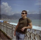 Toni(/y) estivi Toni(/y) estivi