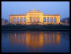 La Gloriette che si specchia sul ghiaccio...