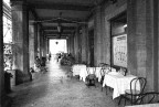 in attesa in attesa