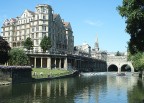 Ecco un lago scattato in inghilterra a luglio 2003 (non ricordo dove) (Digimax 201)