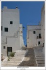 dopo tante montagne propongo alla critica questa foto "mediterranea" di Ostuni.
ovviamente commenti e critiche ben accetti!