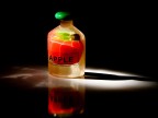 Apple Apple