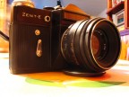 Mi ha fotografato quando ero piccolo e adesso la fotografo io!
a prop, non funziona pi la tendina, se qualcuno ha da vendere un corpo macchina con innesto per obbietivo a filetto si faccia sentire