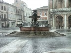 Loreto fontana bagnata Loreto fontana bagnata