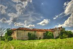 casolare abbandonato casolare abbandonato