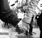 Nel mondo, andare. Nel mondo, andare.