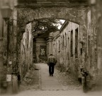 Going nowhere (Grande) Going nowhere (Grande)