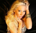 portrait v.4 portrait v.4