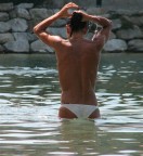 scusa.......scusa..........ascolta.......... scusa.......scusa..........ascolta..........