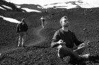 Lui voleva scherzare ma io l'ho preso sul serio.
Sullo sfondo il famoso monte Ecla citato nell'operetta morale di Leopardi "Dialogo di un islandese e la natura" in uno dei unici momenti di bel tempo.