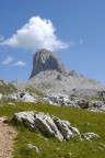 Foto fatta lungo il sentiero che dal Passo Giau porta al rifugio Palmieri.
Suggerimenti e critiche sempre ben accetti.