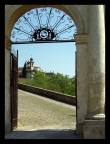 avanti è aperto..... avanti è aperto.....