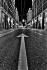 Per il centro... Di là ! Per il centro... Di là !