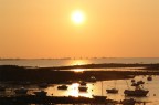 Cala il sole, e la marea Cala il sole, e la marea