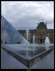 altro scatto parigino...questa volta tocca al louvre confrontarsi con le varie geometrie della foto, tra la piramide e la fontana

Commenti e critiche sempre ben accetti