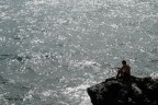 Il pescatore nel mare che luccica Il pescatore nel mare che luccica