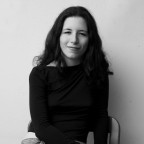 Chiara, foto in studio Chiara, foto in studio