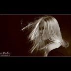 ...nei suoi capelli. ...nei suoi capelli.