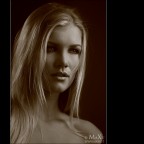 ...nel suo viso. ...nel suo viso.