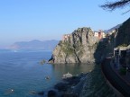 Corniglia (Cnque Terre) dal Sentiero Azzurro. 
DMC FZ30, f75.6, 1/125 sec, ISO 80 , lungh. foc. 50 mm equiv., 21/4/07 ore 9:37