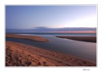 E' lì che il fiume abbraccia il mare E' lì che il fiume abbraccia il mare