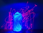 Laser su quarzo illuminato con led blu. Laser su quarzo illuminato con led blu.