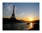 Paris au coucher du soleil Paris au coucher du soleil