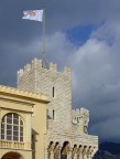 Il principe  in casa, mezzogiorno..il cambio della guardia