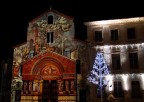 Drôles de Noël sur la cathédrale d’Arles Drôles de Noël sur la cathédrale d’Arles