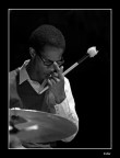 Brian Blade- momento off Brian Blade- momento off