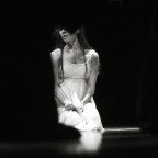 Piangendo star con l'anima smarrita Piangendo star con l'anima smarrita