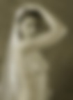 900