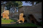 IV sec. DC .
Situata tra Porto a nord e gli scavi di Ostia Antica a sud, lIsola Sacra  il territorio che Traiano trasform in isola artificiale con la realizzazione di un canale di collegamento tra il Tevere ed il mare (Fossa Traiana).