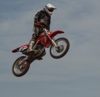 sù sù sempre più sù.......... sù sù sempre più sù..........