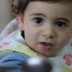 Papà vuoi assaggiare la mia pappa? Papà vuoi assaggiare la mia pappa?