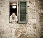 Alla finestra Alla finestra